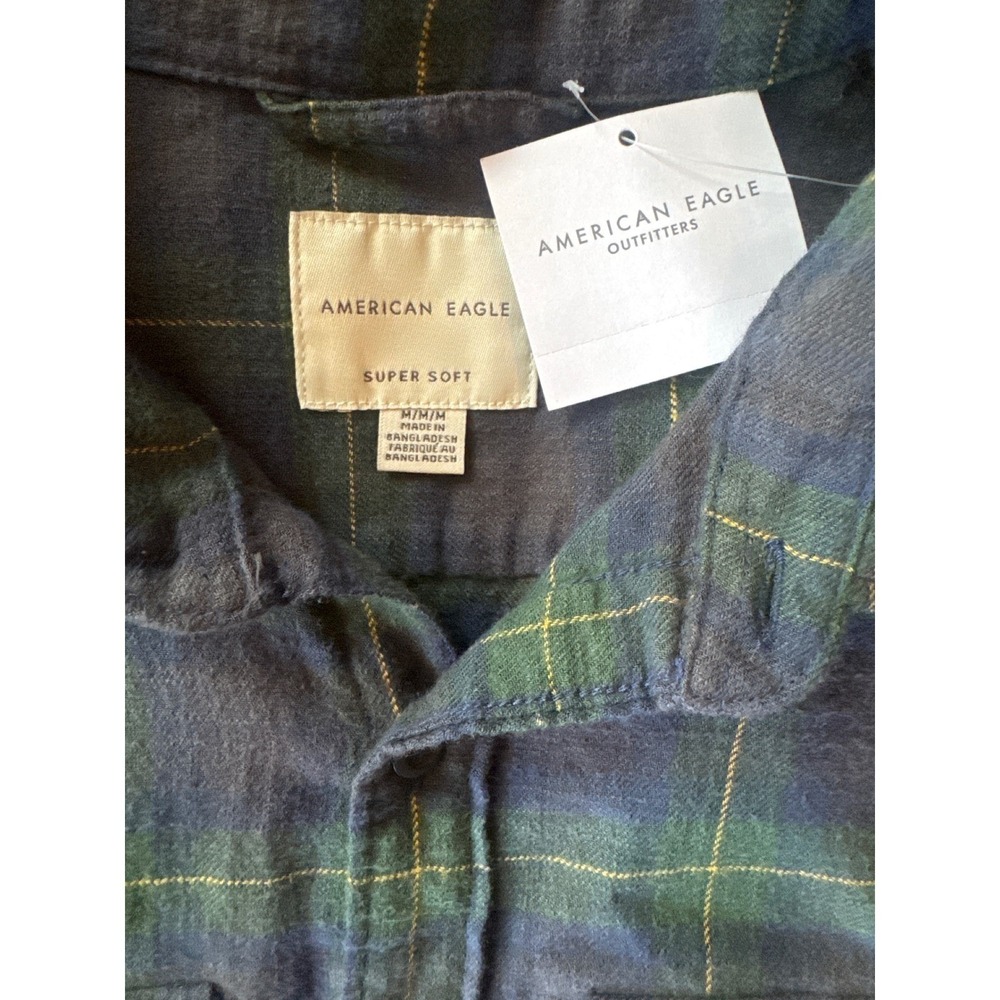 American Eagle Flannel Shirt Men Medium Green Navy Plaid Super Soft NWT - Picture 8 of 8